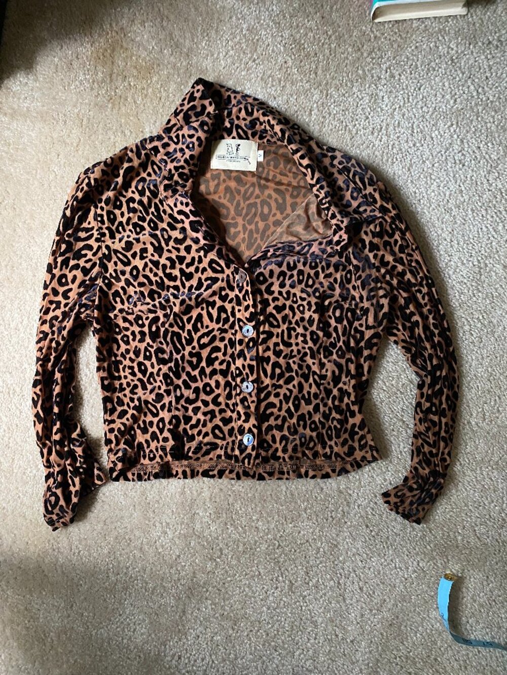 Fashion Brand Company New Jersey Leopard 3/4 Sleeve Blouse - M